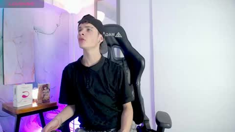 JACK  online show from March 9, 12:10 pm