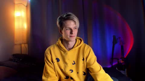 brestonsweet online show from March 13, 10:02 pm