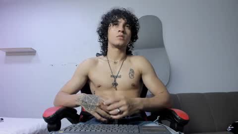 Jackes Taylor online show from April 8, 6:27 am