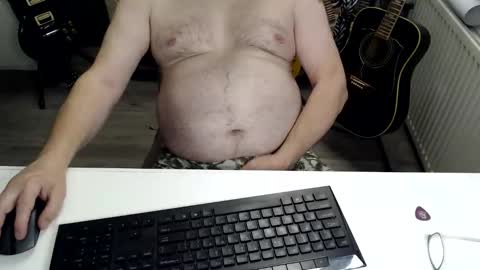 Jack independent model  online show from April 7, 8:55 pm