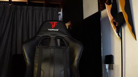 JC online show from October 25, 5:02 pm