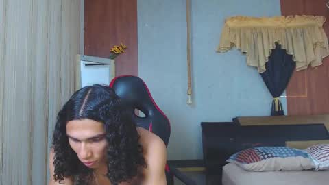 JAKSON online show from May 12, 6:39 pm