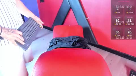 Jackson n Scarlett online show from November 22, 2:26 pm