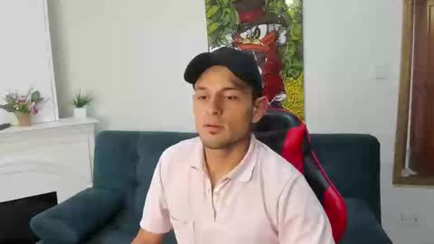 jacob_stonne online show from May 21, 11:06 am