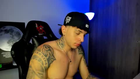 jacobb116 online show from February 15, 1:30 am