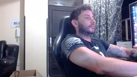 jacobkingd online show from August 9, 1:49 am