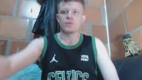 jacobvidal_69 online show from December 5, 1:38 am