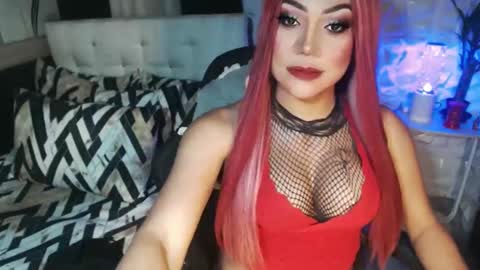 Snapshot of jacque_cole chatting on September 27, 2:53 am Jacque online show from September 27, 2:53 am