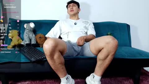 jacobo online show from February 8, 2:20 pm