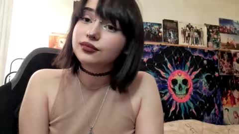 Sofia online show from February 5, 1:25 pm