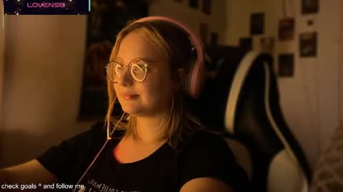 jacywinslat online show from October 23, 6:42 pm