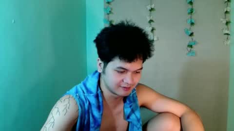 jade_halo online show from April 1, 1:52 pm