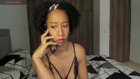 Jade smile online show from December 1, 2:48 pm