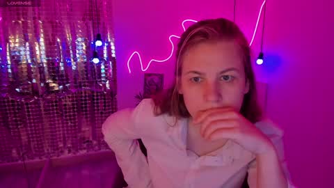 Jade online show from January 11, 3:55 am