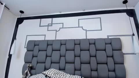 Jade  online show from February 20, 10:59 am