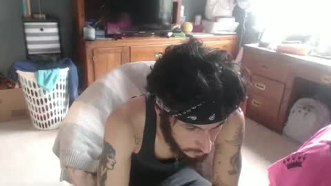 Jade online show from March 27, 7:15 pm