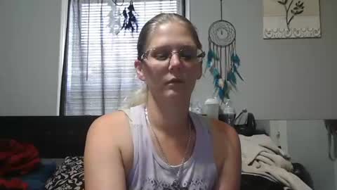 JadeLuv online show from July 23, 4:48 pm