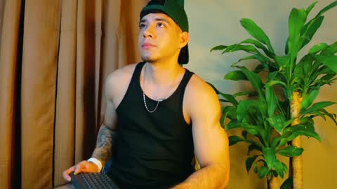 Jaden Feynman online show from February 6, 12:33 am