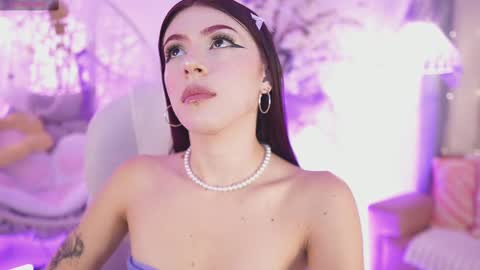 Jade Summer online show from October 10, 12:00 pm