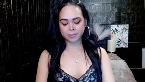 Jade online show from December 22, 12:27 pm