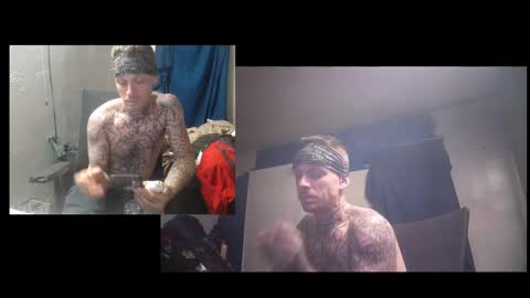 Snapshot of jake265897 chatting on September 28, 7:06 am showingitoff online show from September 28, 7:06 am