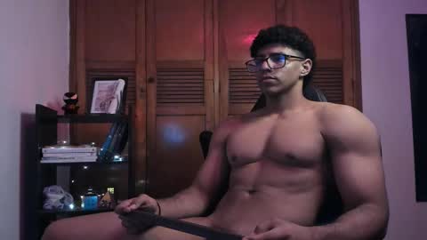 Snapshot of jake_hill1 chatting on September 18, 5:33 am jake_hill1 online show from September 18, 5:33 am