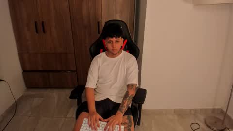 Jake Pons online show from November 12, 12:46 am