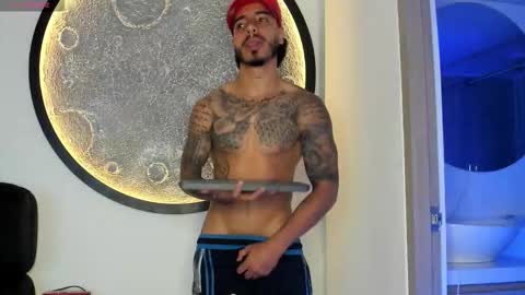 Santiago online show from November 12, 1:19 am