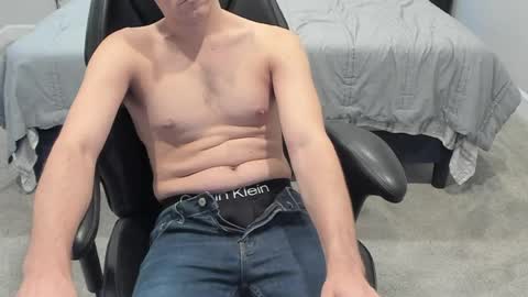 jakesnake442 online show from May 10, 5:25 am