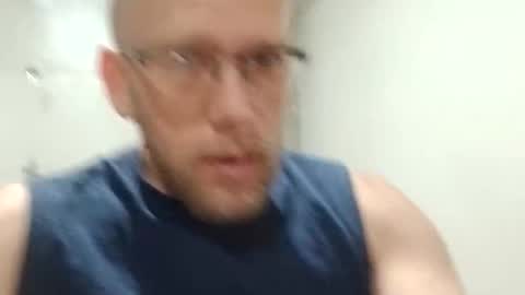 Snapshot of jakeyssnakey420 chatting on October 24, 2:07 pm JakeysSnakey420 online show from October 24, 2:07 pm