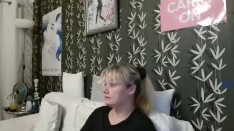 JAKKI LOUISE pornstar online show from November 23, 5:33 pm