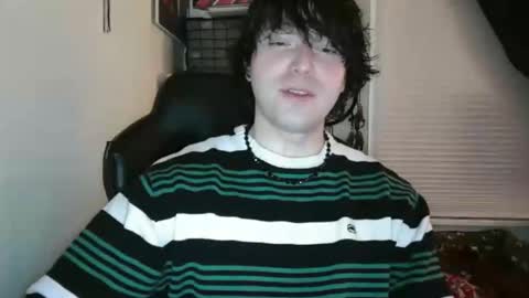 james4yew online show from January 15, 4:43 am