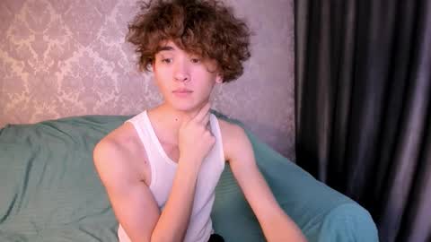 james_colleman online show from November 13, 8:11 pm