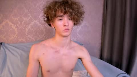 james_colleman online show from November 15, 8:43 pm