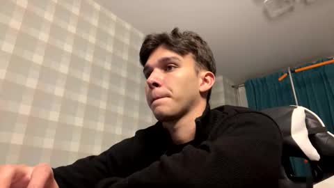 James online show from October 21, 11:30 pm