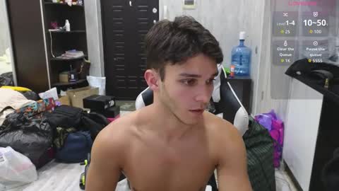 James online show from December 21, 1:23 am