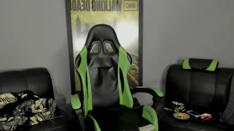 Jamesinked  online show from February 24, 1:57 am