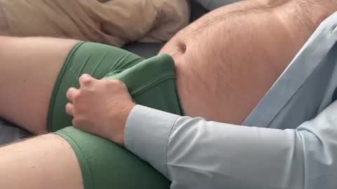 jamesjazz23 online show from December 17, 3:16 pm