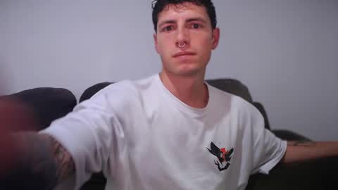 jamesss____ online show from February 17, 7:12 pm