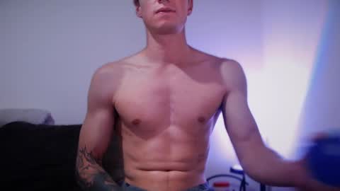 jamesss____ online show from March 8, 6:26 pm