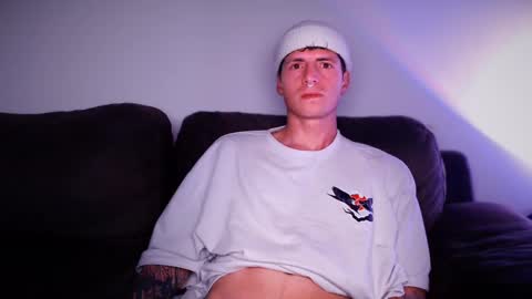 jamesss____ online show from March 4, 3:11 am