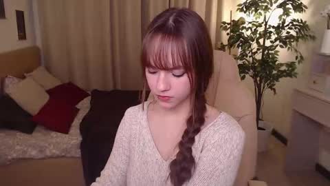 jamie_chung online show from November 28, 5:37 am