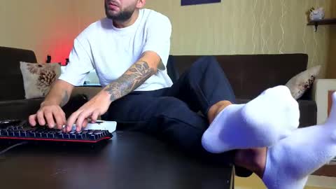 Robbie online show from October 18, 8:51 am