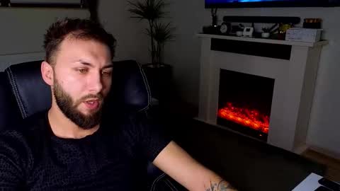 Robbie online show from February 3, 6:00 am