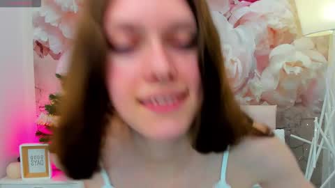 Jane online show from December 18, 1:28 pm