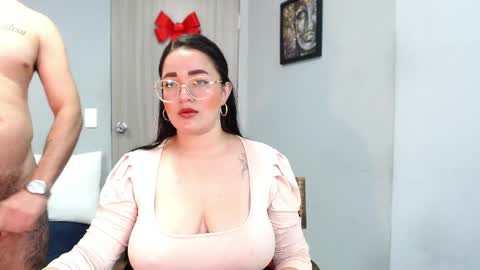    online show from April 9, 2:04 am