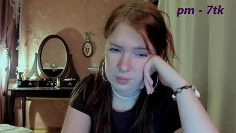 Snapshot of jane_and_star chatting on March 3, 8:11 pm Star online show from March 3, 8:11 pm