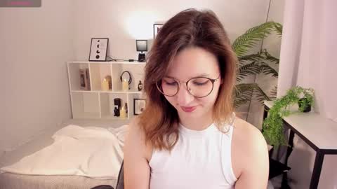 Snapshot of jane_pearl chatting on September 10, 6:47 am Jane online show from September 10, 6:47 am