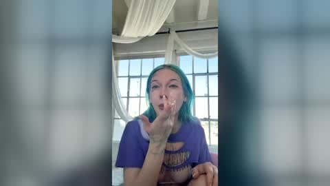 Janeliz online show from June 19, 11:11 pm