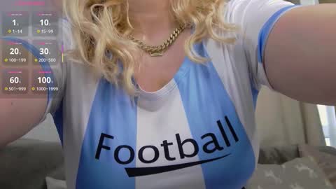 Janelle Brown online show from March 3, 11:50 am